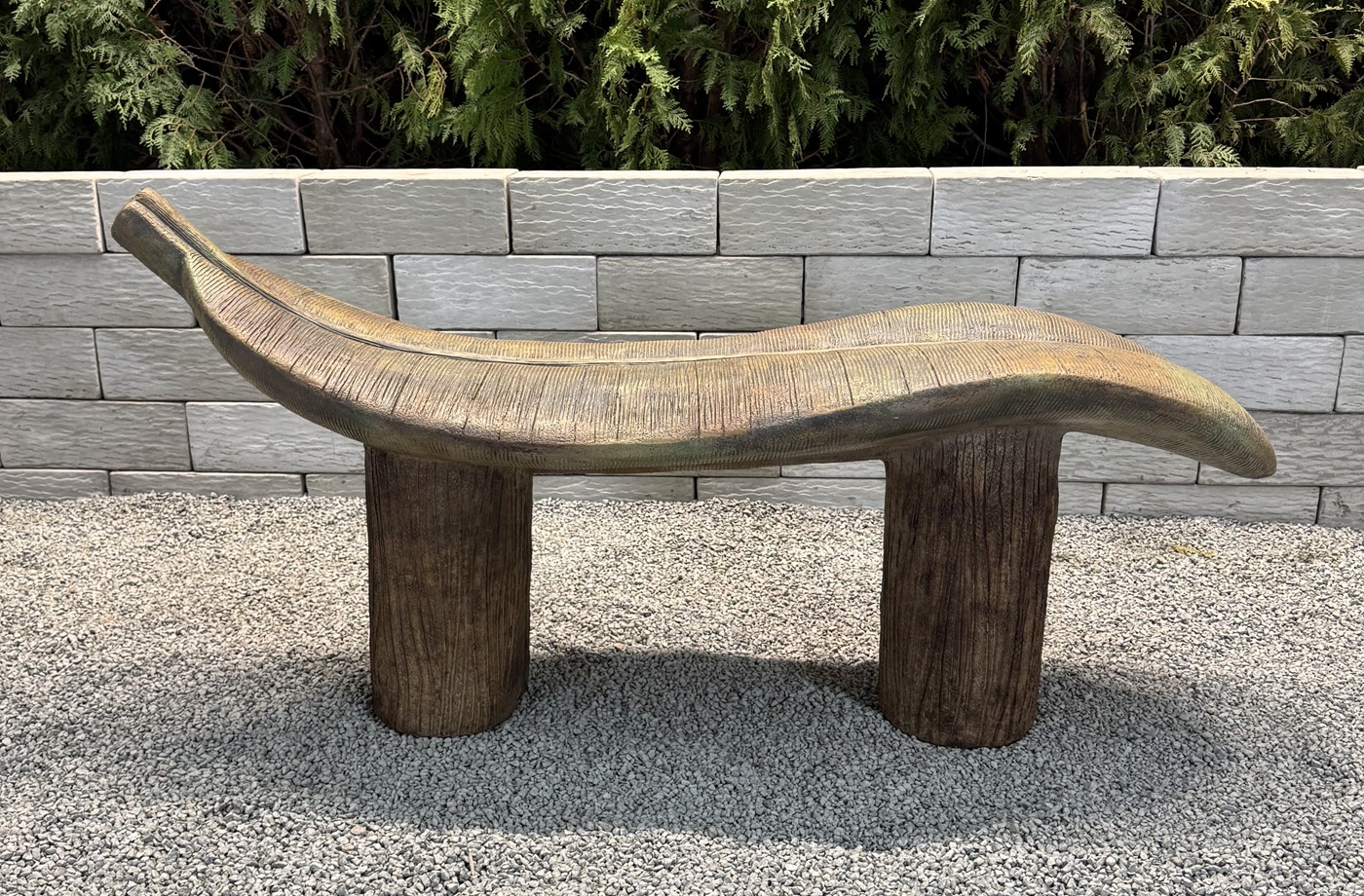 Giant Leaf Bench