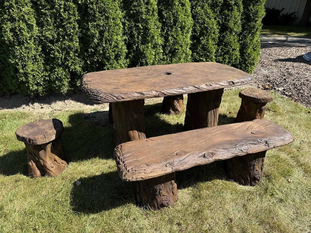 Woodland Table