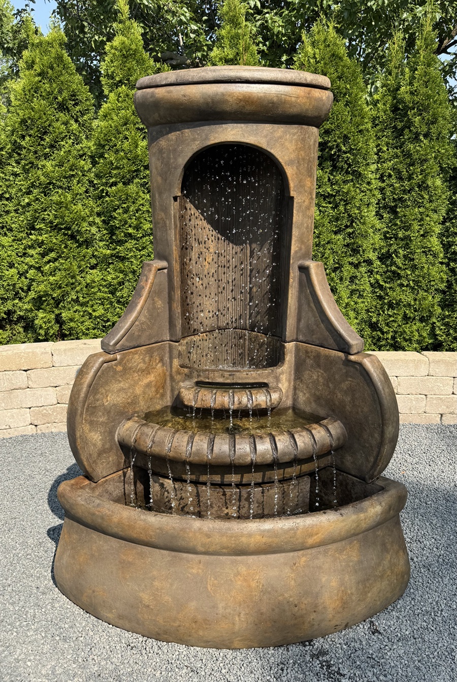 Falling Diamonds Corner Fountain