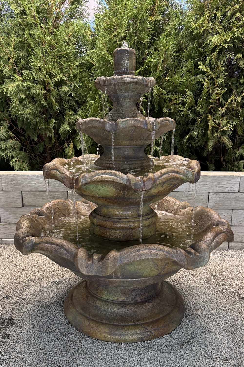 Quattro Classic Tier Fountain
