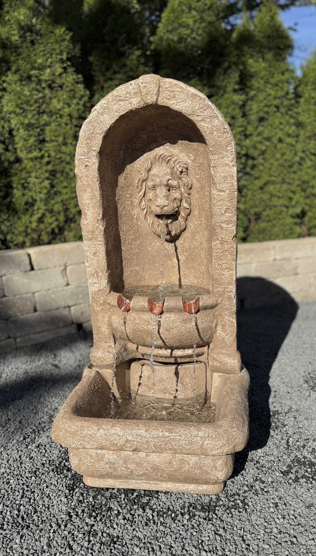 Lion Alcove Fountain