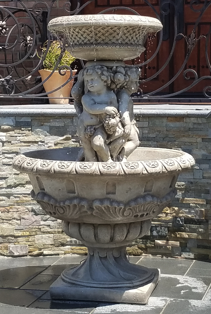 Antique Cherubs Fountain
