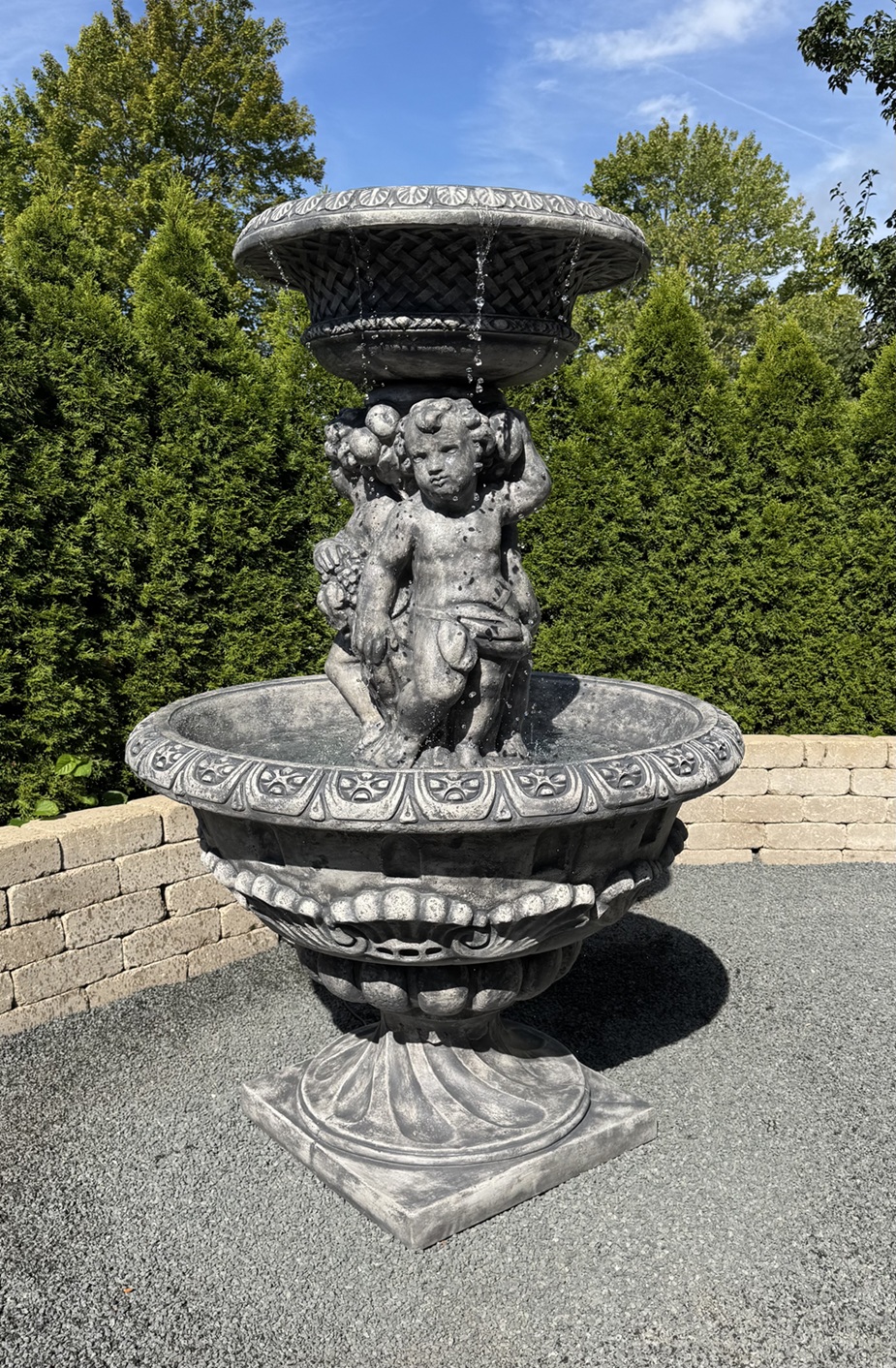 Antique Cherubs Fountain