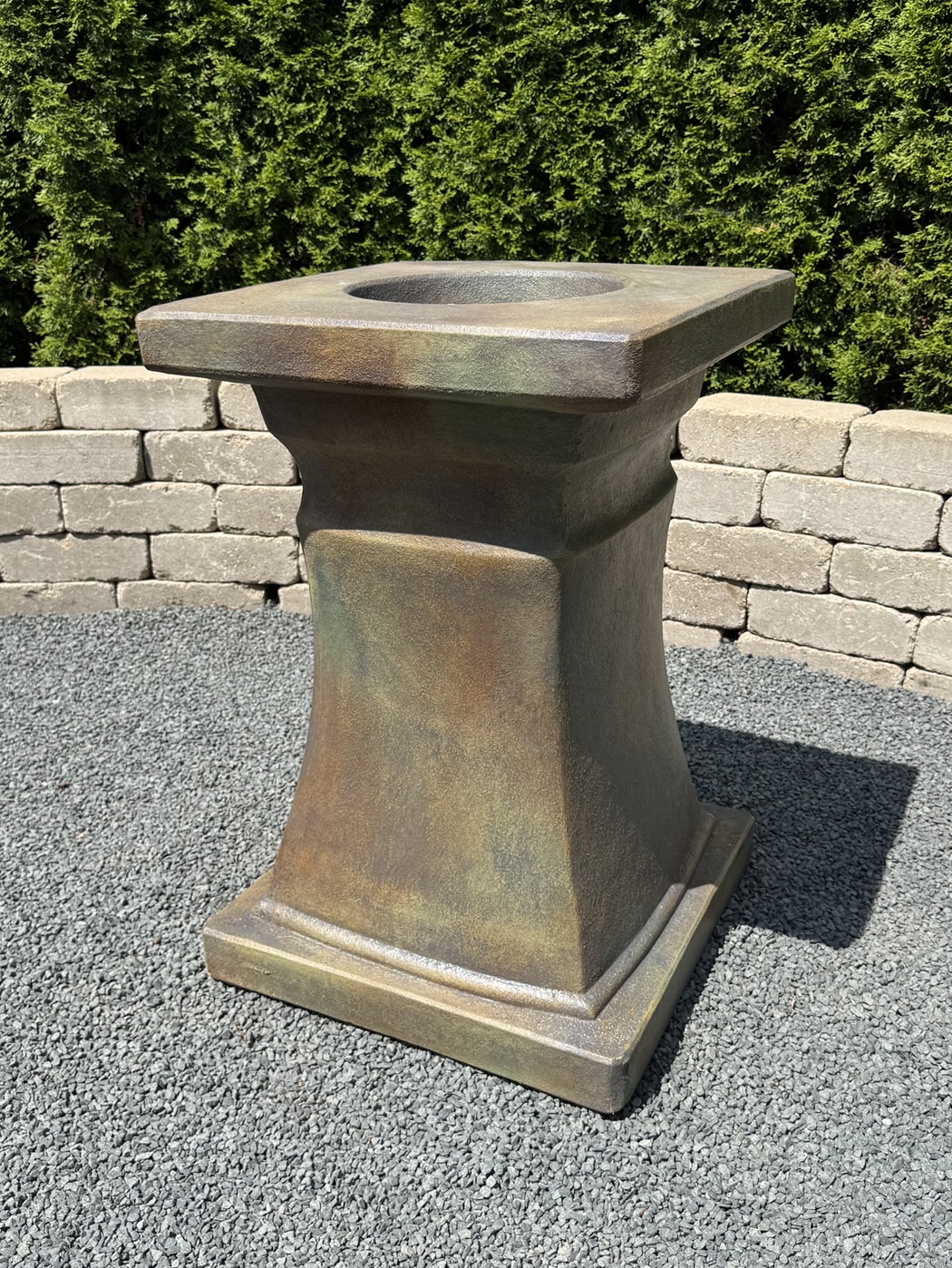 Avanti II Pedestal