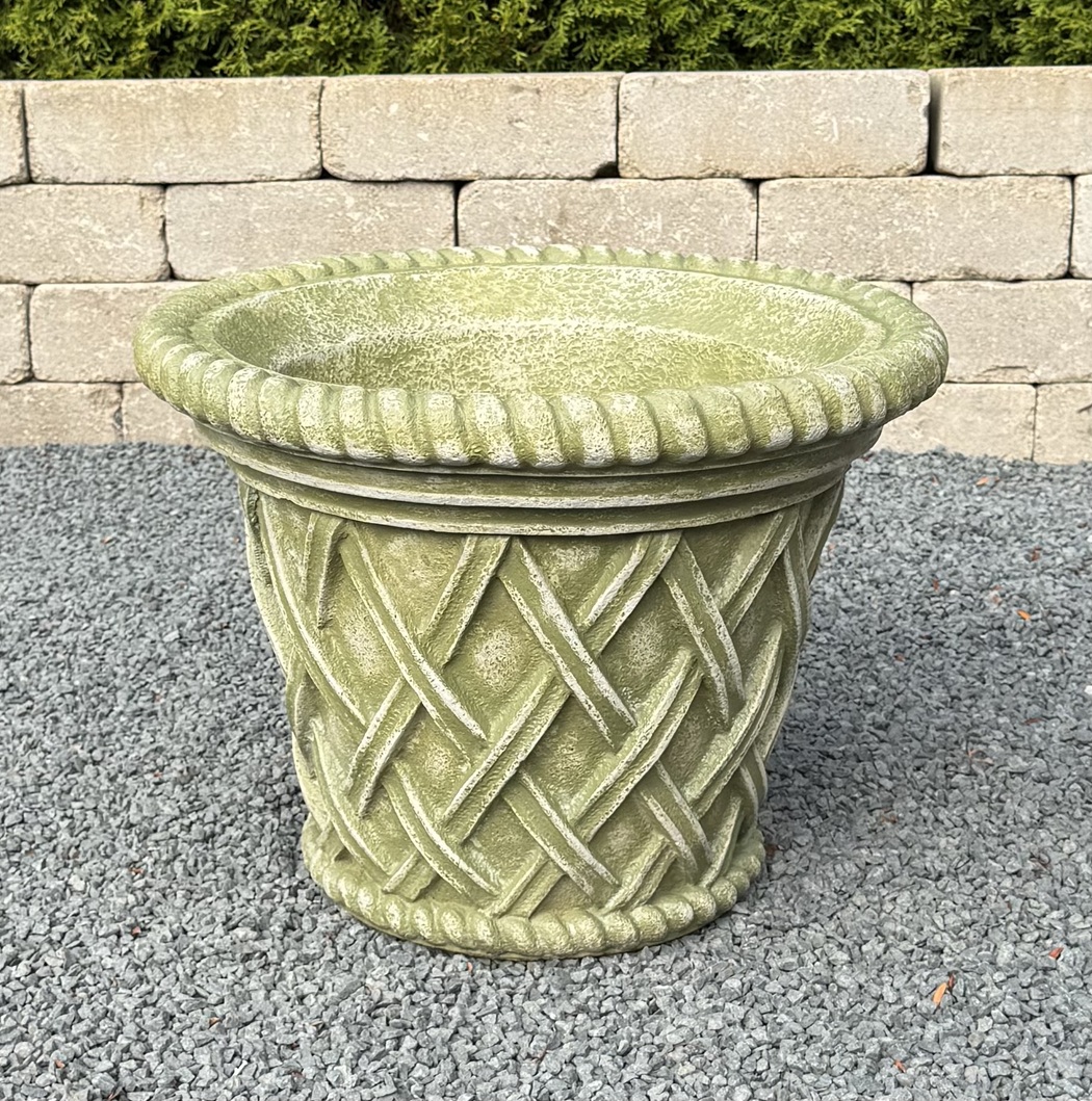 Medium Tudor Weave Planter