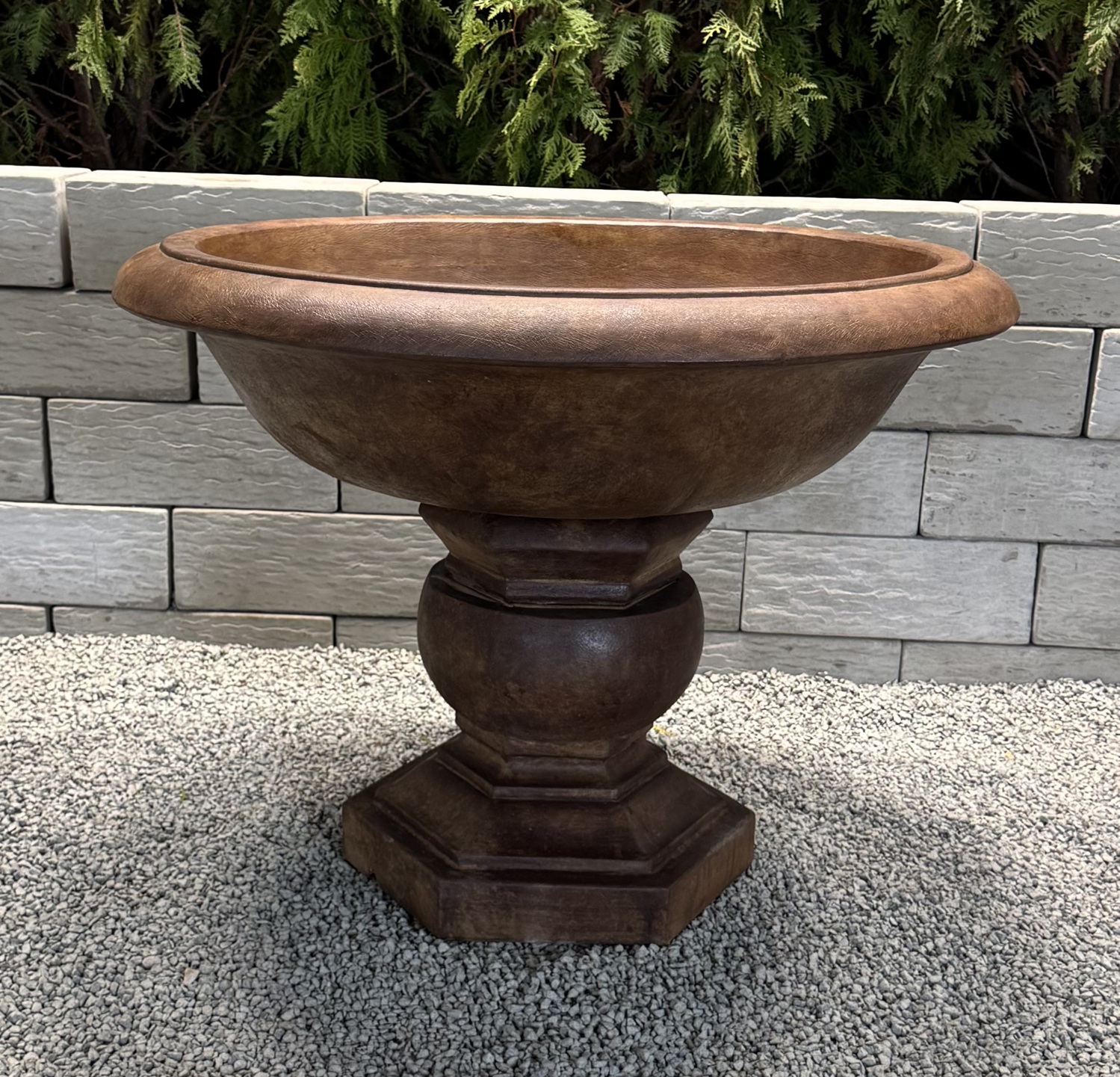 Large  Barrington Planter