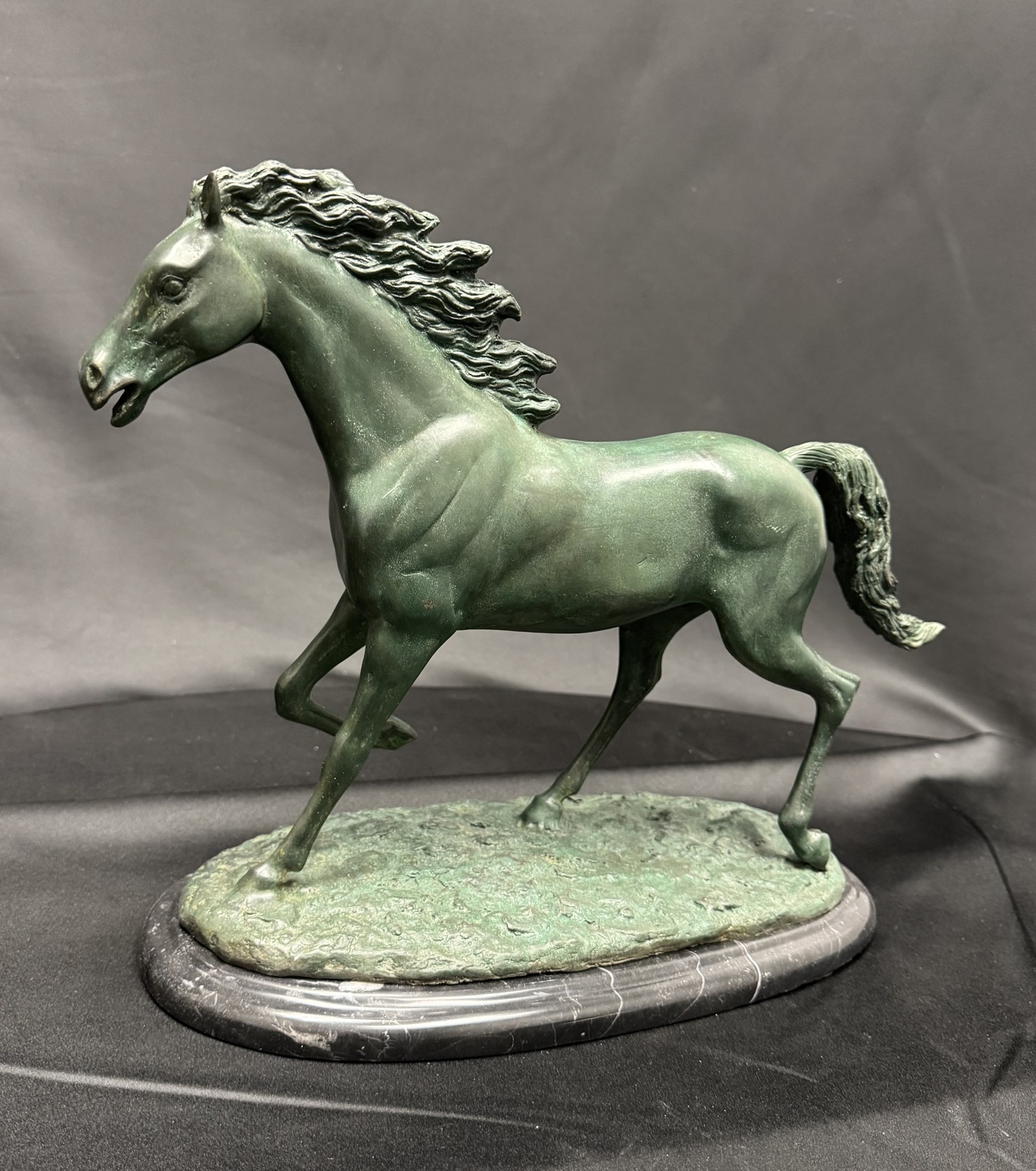 Running Horse (Table Top)