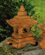 Medium Great Pagoda Lantern